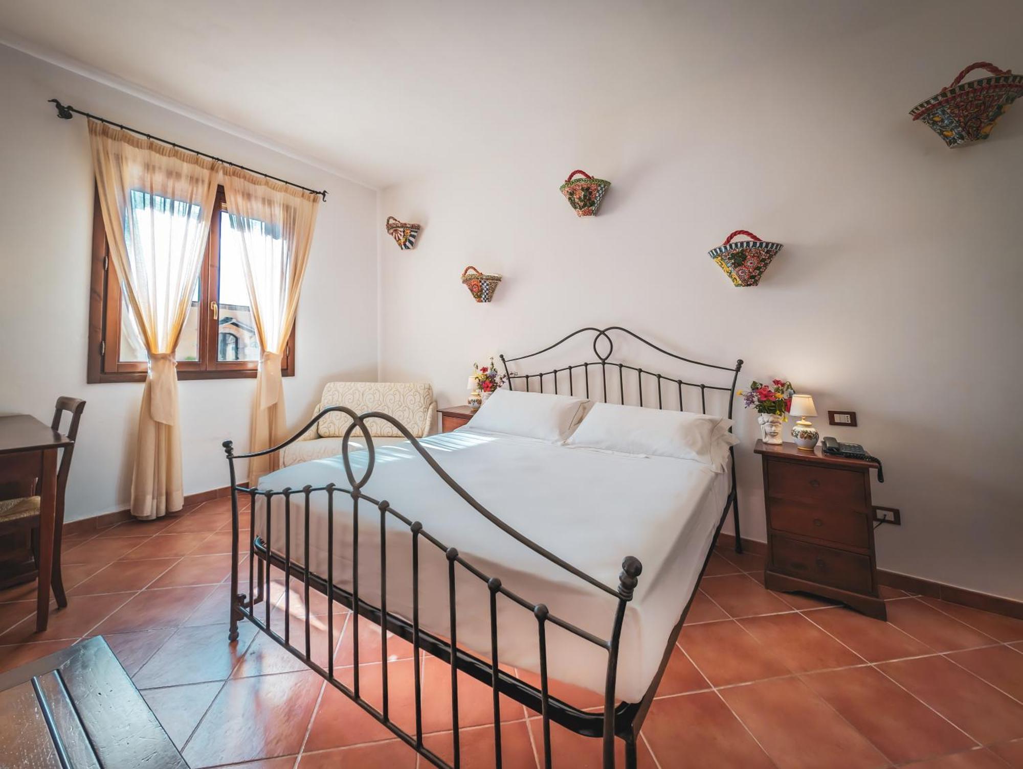 Hotel La Corte Del Sole Lido di Noto Ngoại thất bức ảnh